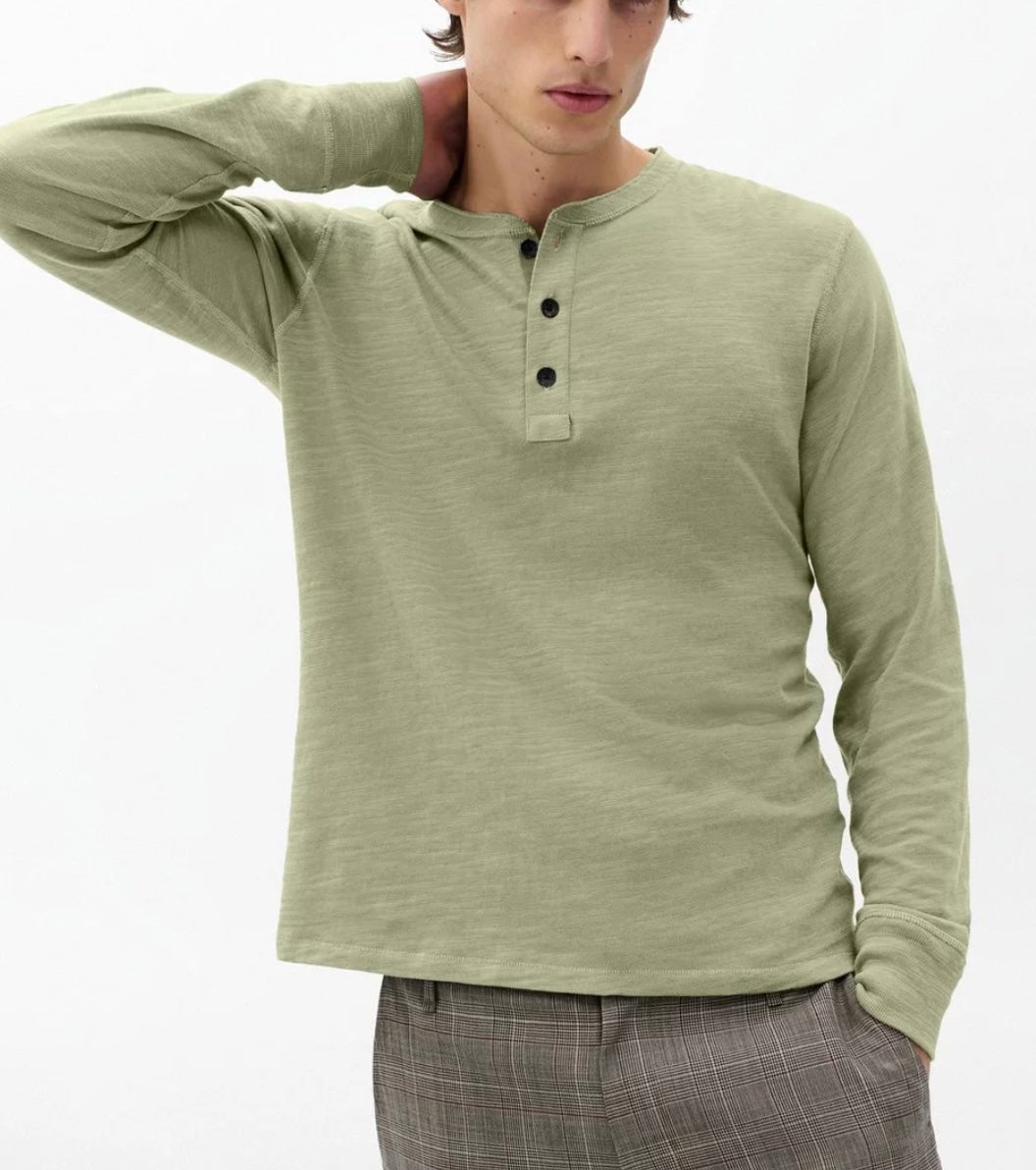 Rag & Bone Classic Flame Henley