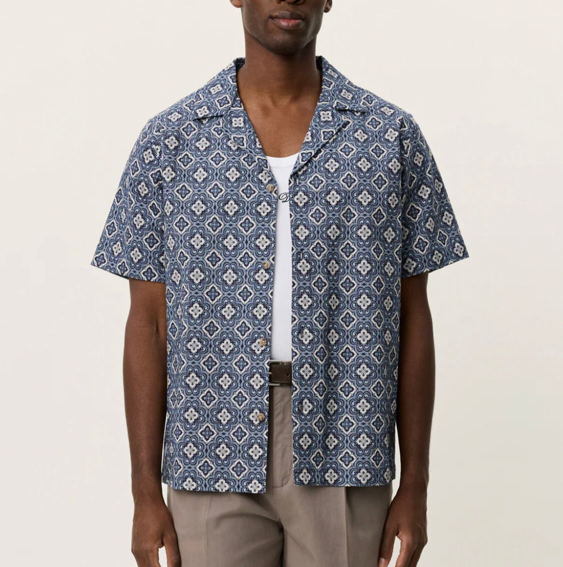 Les Deux Lukas Arabesque Short-Sleeve Shirt