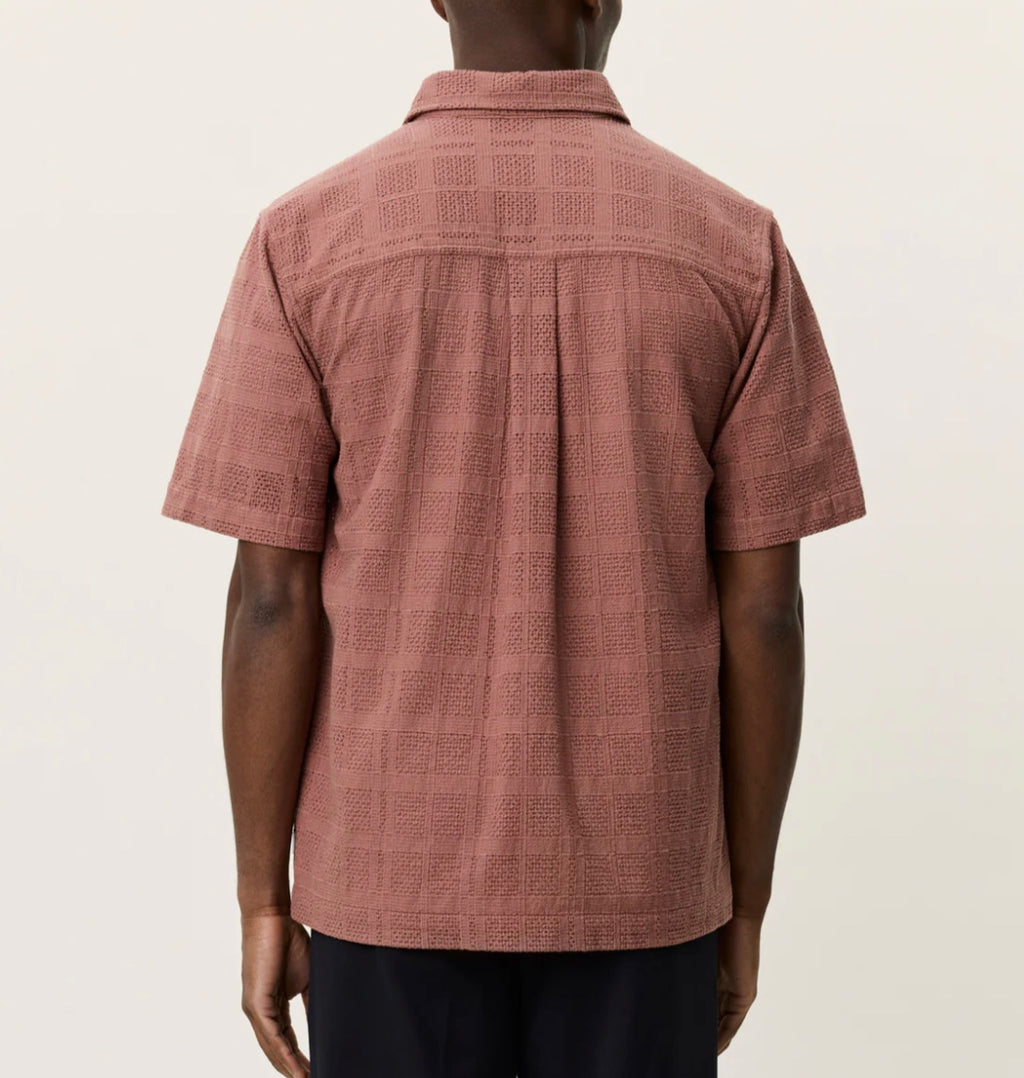 Les Deux Charlie Short-Sleeve Shirt