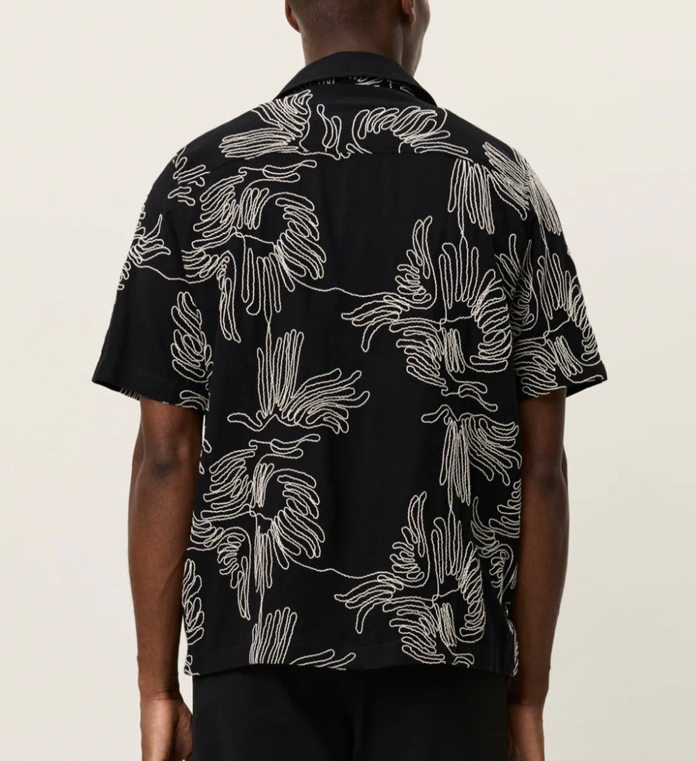 Les Deux Liam Flower Short-Sleeve Shirt