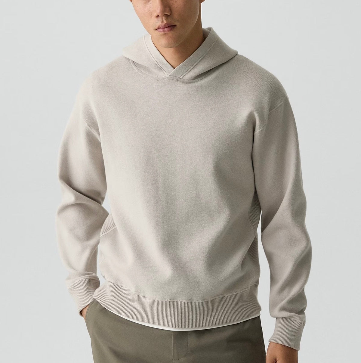 Theory Relaxed Hoodie in Light Bilen