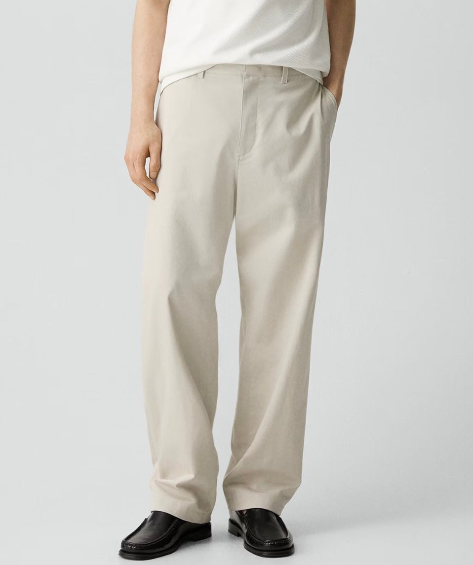 Theory Straight Chino Pant in Moonsoft Cotton