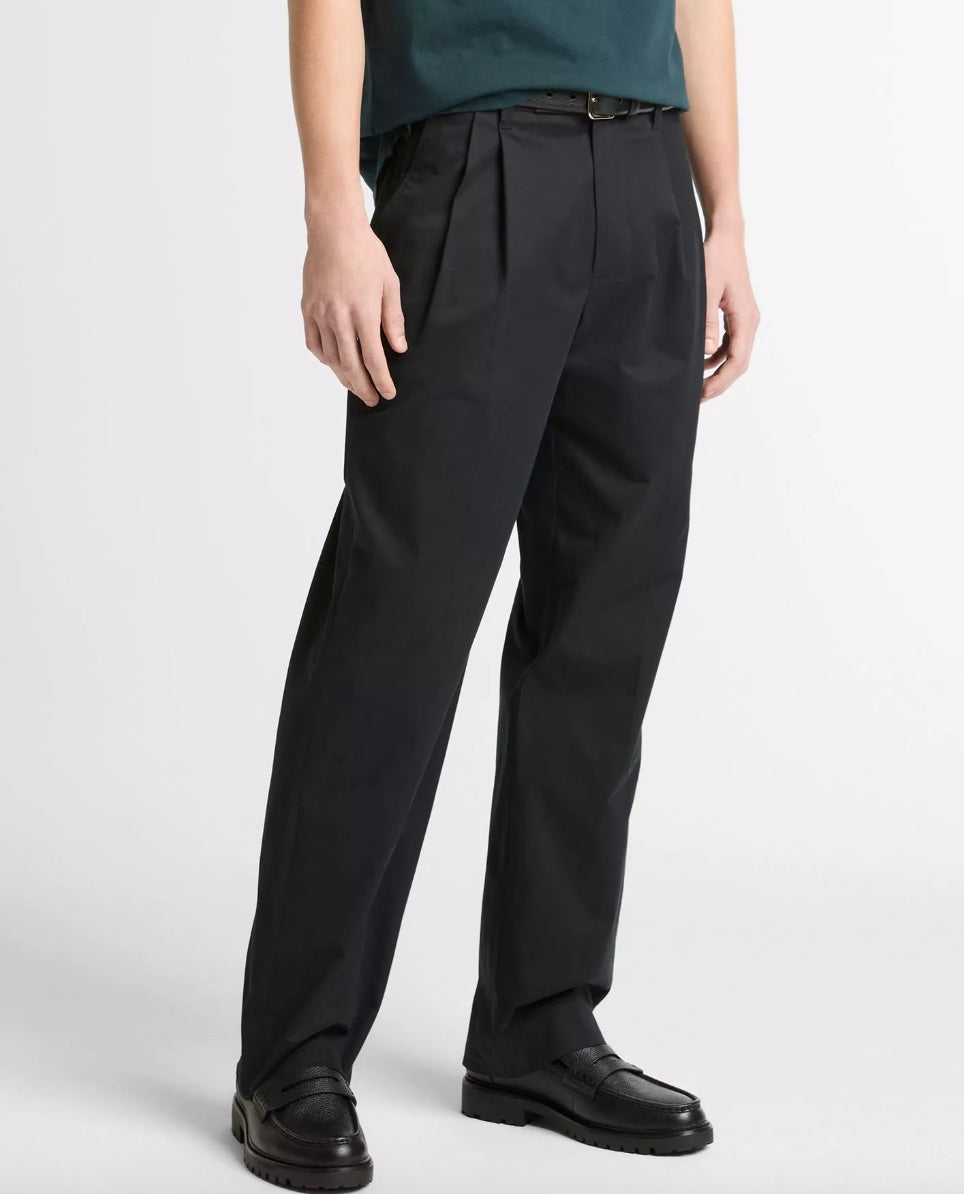 Vince Louie Relaxed Stretch-Cotton Double-Pleated Trouser