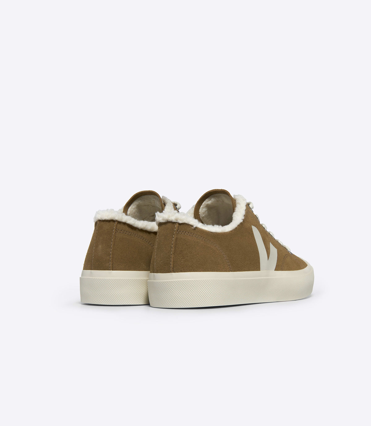 Veja Wata II Low Winter Suede